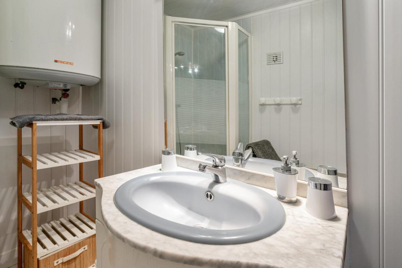 Maison Cosy Vue Mer A Guimaec エクステリア 写真
